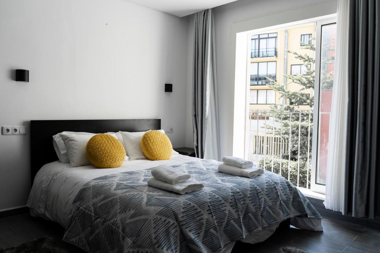 Appartamento Almada Downtown 303 OOporto Esterno foto